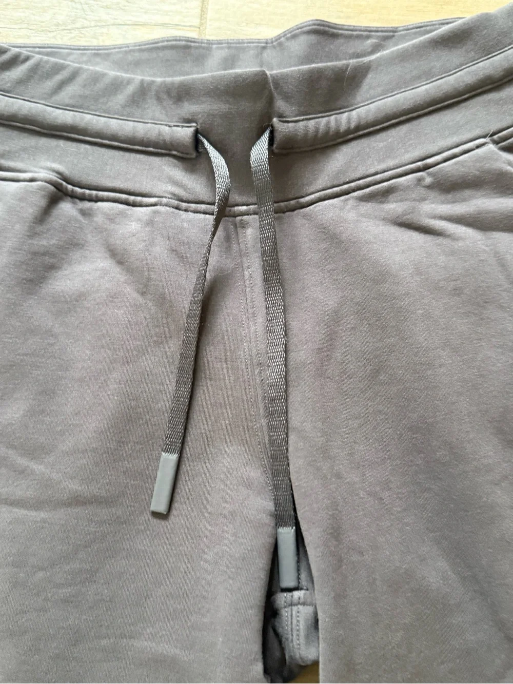 lululemon athletica men’s Charcoal Black Jogger with Drawstring